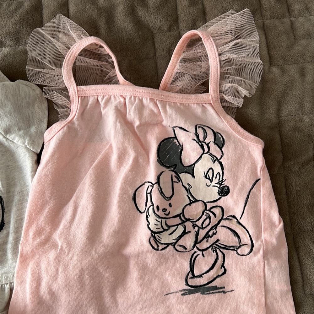 Minnie Mouse bundle - Picture 2 of 8